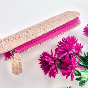 Make Up Brush Travel Case - Pink and Tan Faux Cork & Gold Metallic Accents - New